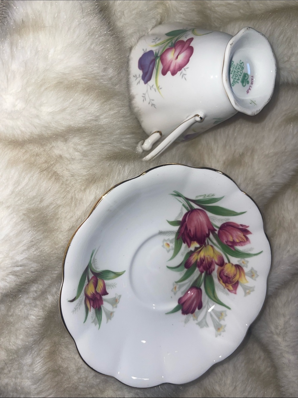 Royal Standard Fine Floral Porcelain Teacup and Saucer - Pink & Purple Tulip